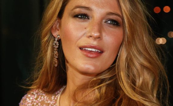 דרמה בהוליווד: הכוכבת טוענת כי הוטרדה על סט הצילומים