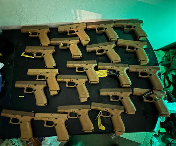 בלילה אחד: לוחמים תפסו 24 נשקים ועצרו 19 מבוקשים