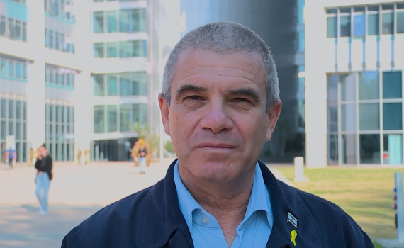 גל הירש: נמצאים גם בעת הזו בשלבי ההערכות להמשך המשא-ומתן