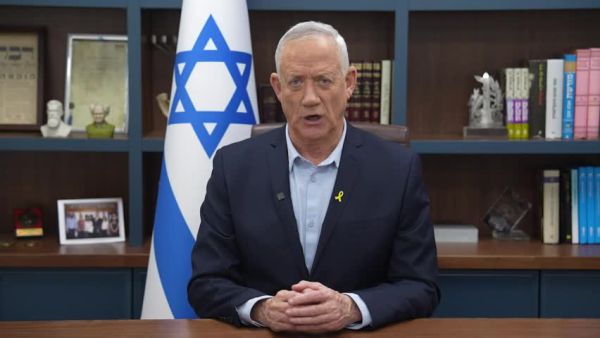 אחרי יומיים: גנץ בהתייחסות ראשונה למתווה לוין וסער