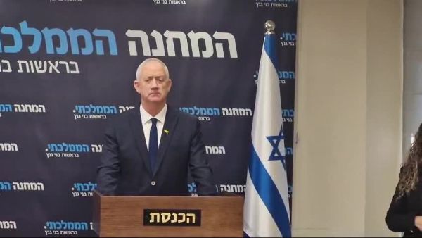 גנץ:"ראש הממשלה נותן לאויבינו את המתנה הגדולה ביותר"