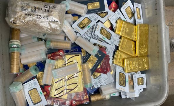 ראשל"צ: חולייה גנבה מטבעות זהב בשווי חצי מיליון שקלים