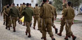 תקיפת חיילי החשמונאים |  זמיר למח"ט החטיבה: "חציית קו אדום"