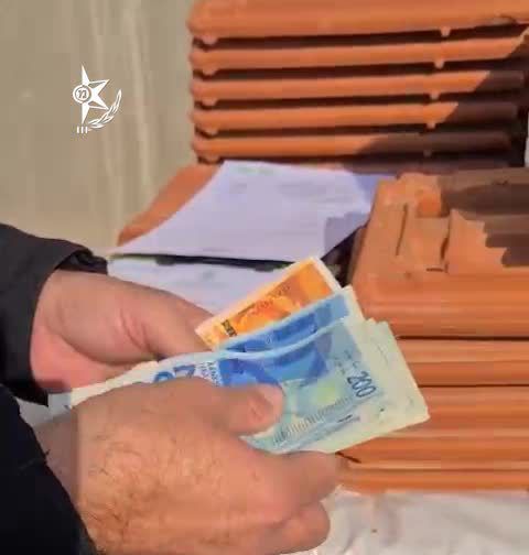 50,000 ש"ח במזומן | צפו בתיעוד הפשיטה המשטרתית על משפחות פשע