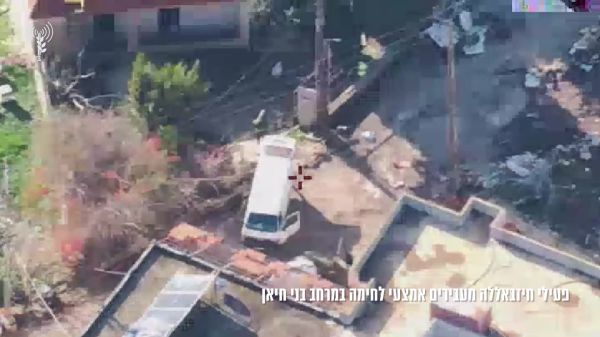 תיעוד: צה"ל חיסל פעילי חיזבאללה שהעבירו נשק בדרום לבנון