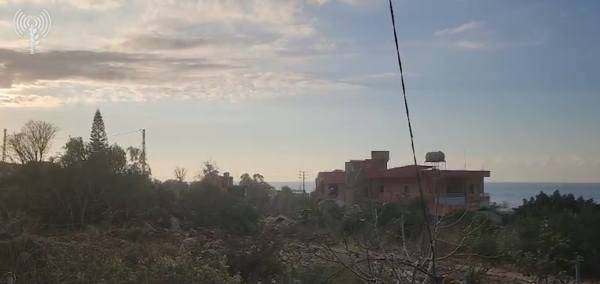 בסמוך למוצב או"ם מרכזי בלבנון: צה"ל איתר פיר ומחסני אמל"ח