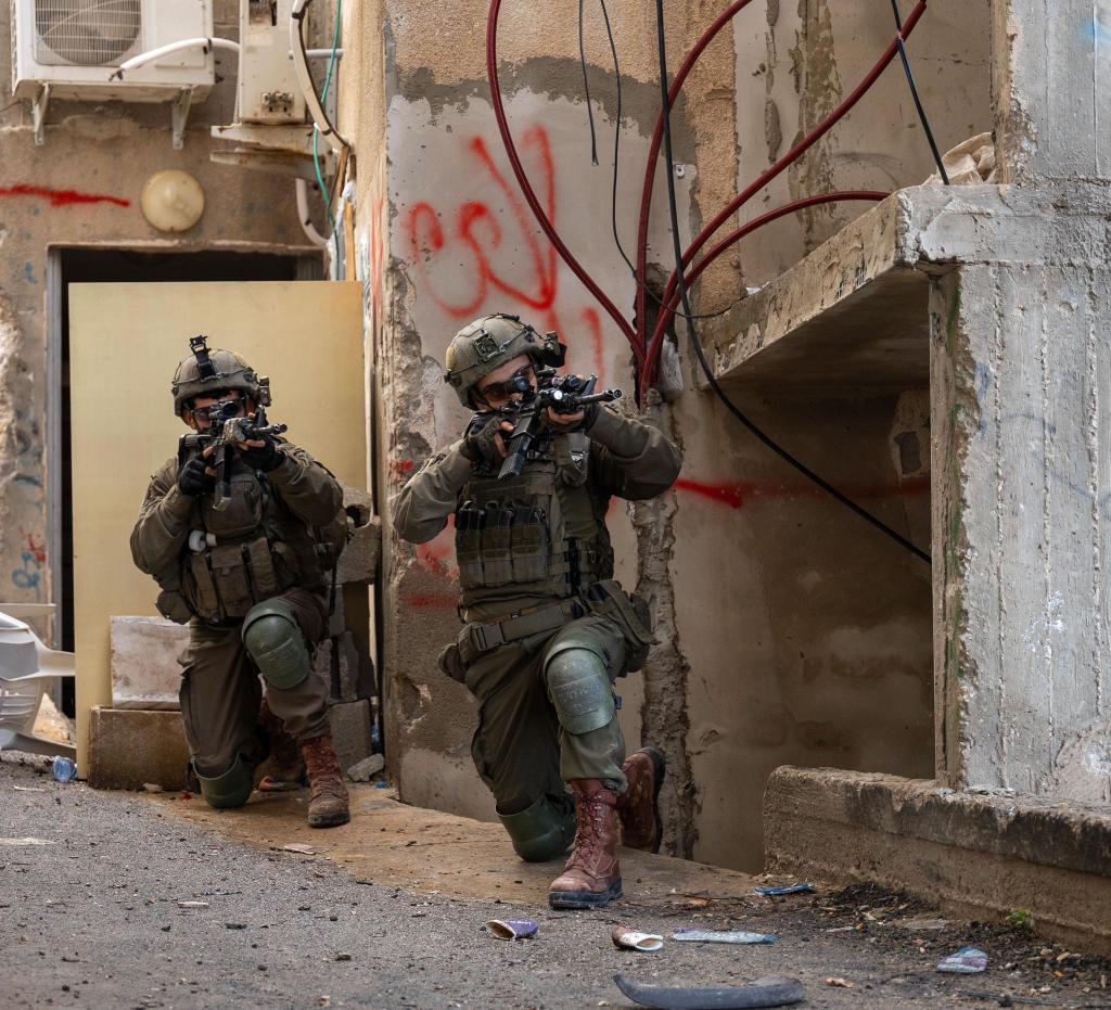 צפו: לוחמי חטיבת כפיר משמידים מעבדות נפץ בג'נין