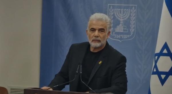 לפיד על שיחת אבו מאזן למחבל: "הצורך המבצעי הוא קודם"