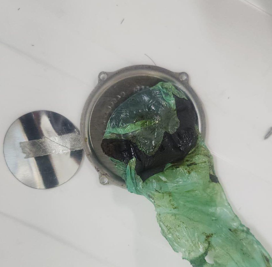 הסוהרים תפסו אסיר מבריח סמים בתוך שעון