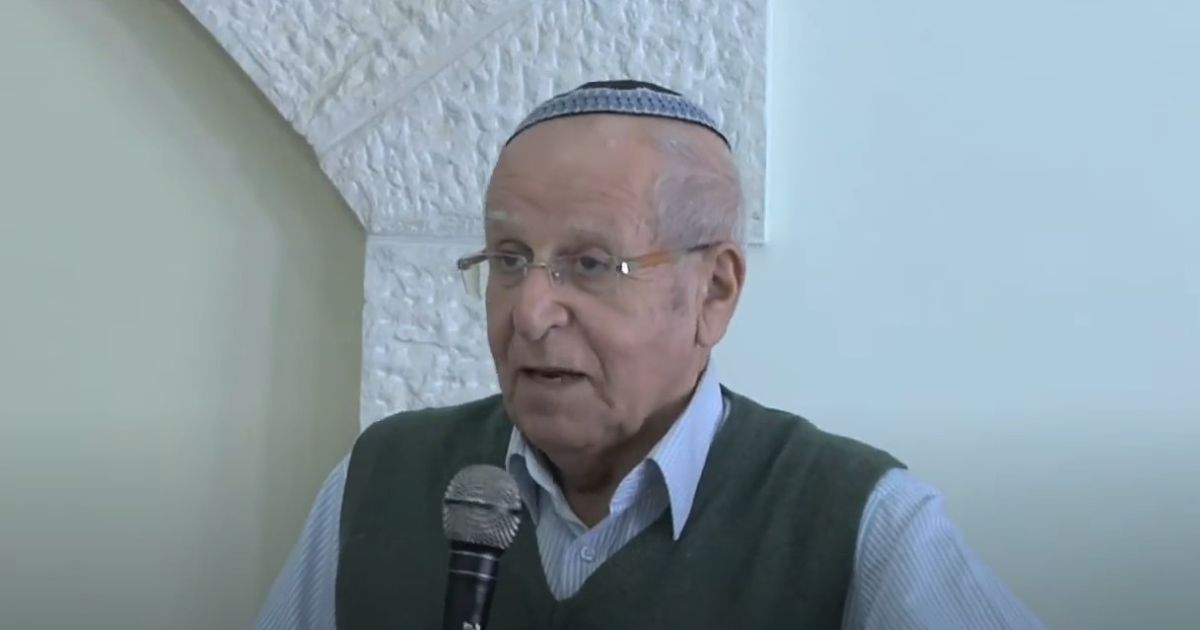 ברוך דיין האמת: הפייטן עזרא ברנע הלך לעולמו בגיל 90