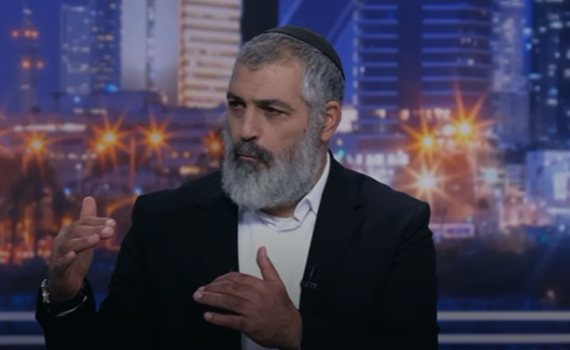 אחרי שעזב: הנקמה של ערוץ 13 בצבי יחזקאלי