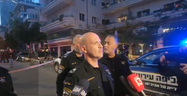 פיגוע דקירה בתל אביב: גבר נפצע קשה