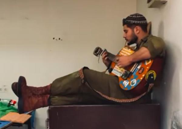 הלוחם שנלחם על חייו בשיר מרגש: "אני מאמין בנסתר"