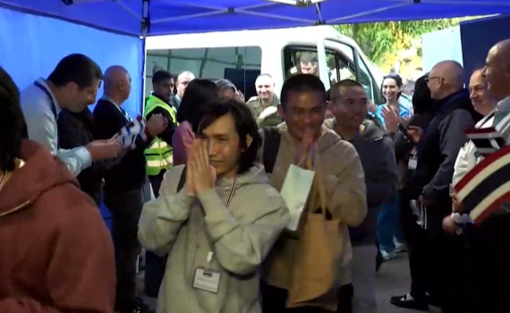 "הבאנו שלום עליכם": חמשת התיאלנדים משתחררים. צפו