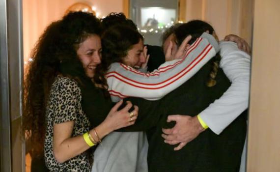 רומי גונן בפוסט ראשון: "רביעי מנומרומי, אני סוף סוף בבית"