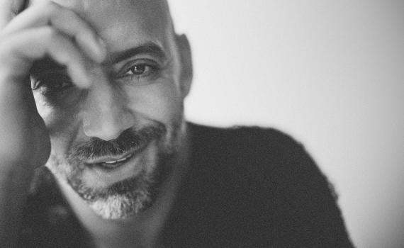 "דרישת שלום מחיים אחרים": הפרויקט של עידן רייכל חוזר