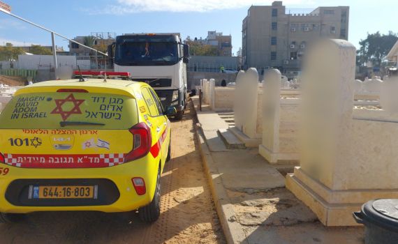 "לכודה תחת משאית": הרוגה בתאונה קשה בבני ברק