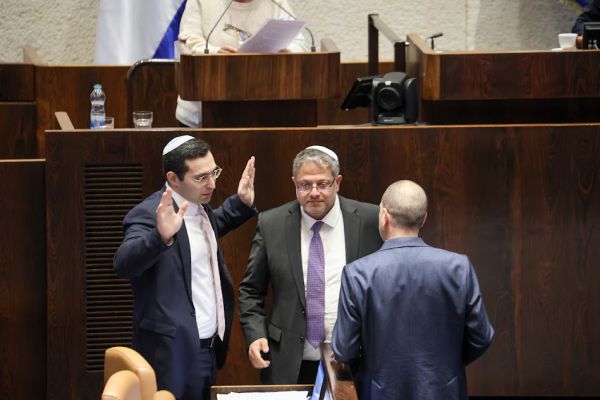 בעקבות המשבר: הקואליציה הפילה חוק של עוצמה יהודית