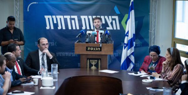 יפרשו מהממשלה? הציונות הדתית התכנסה להתייעצות אחרונה