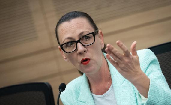 הח"כית מהאופוזיציה: אוחנה דחה את השאילתא על הסיוע ההומניטרי