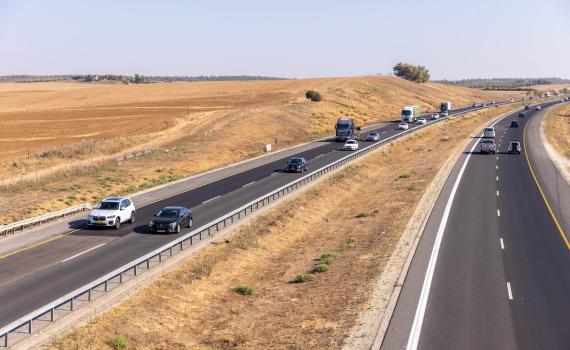 מעל לשעתיים: כביש 6 באזור מחלף אליקים חסום לתנועה בגלל הפגנה