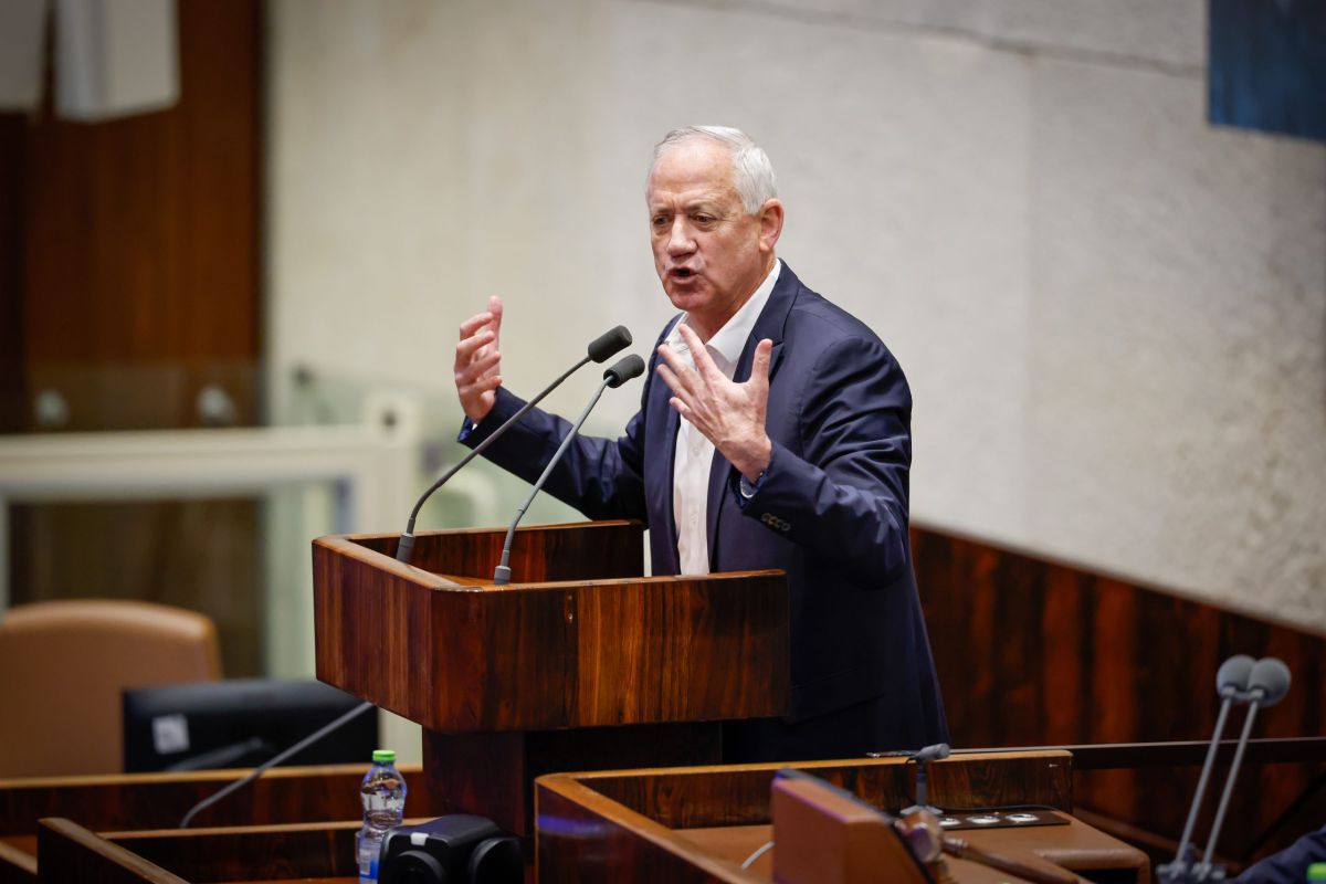 גנץ בסרטון נגד בן גביר: "אם לא נתעורר, הסיוט יהפוך למציאות"