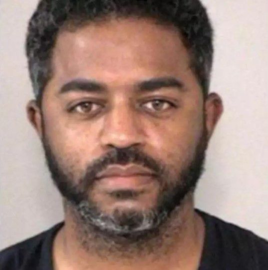 המחבל הדורס בארה"ב: משוחרר מהצבא, מוסלמי אדוק – כל הפרטים