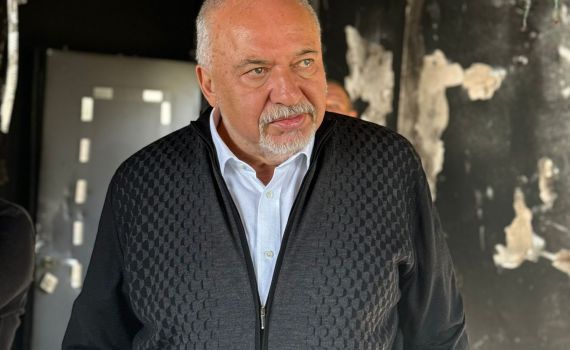 ליברמן במטולה: "הסכם הפסקת האש מסכן את הצפון"