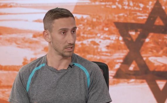 "מתיישבים לשיחה": עם משה לוי, ממקימי עיינות ענר