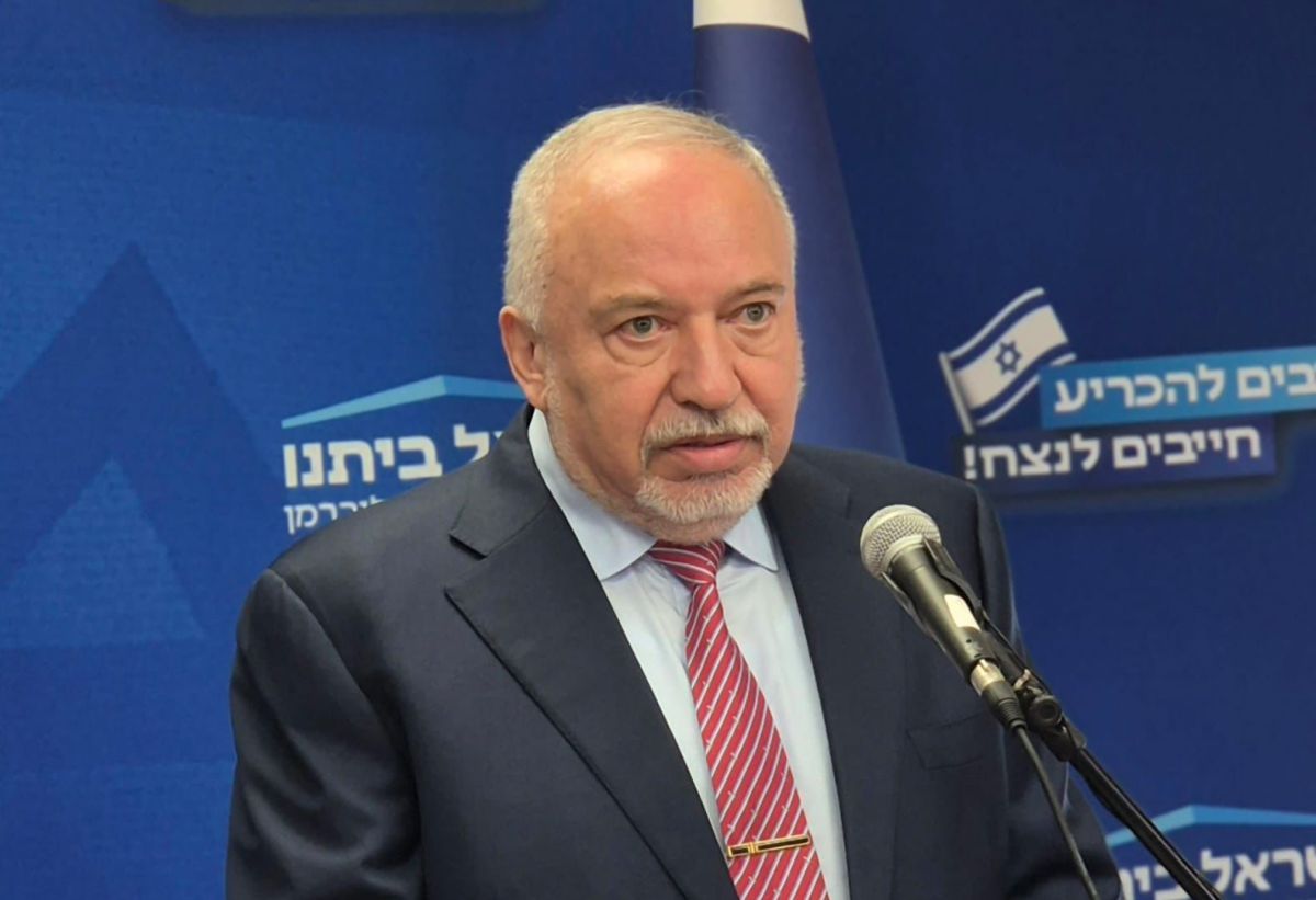 ליברמן התפוצץ על נתניהו: "היית בקשר עם יחיא סינוואר"