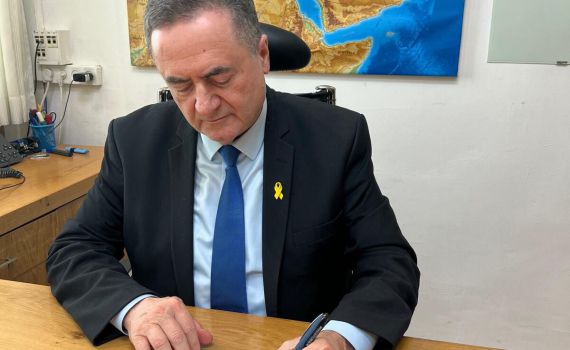 שר הביטחון הודיע: העצורים המנהליים ישוחררו לביתם באופן מיידי