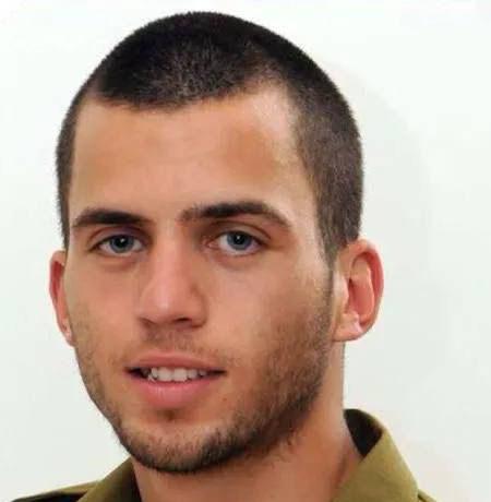 יום אחרי שחולץ מעזה: אורון שאול יובא למנוחות בפוריה עילית