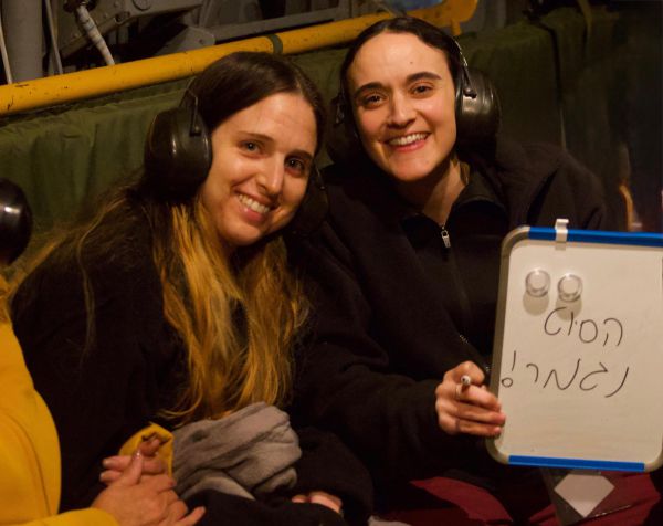 יממה לאחר שחרורן: החטופות בעדויות ראשונות מהשבי