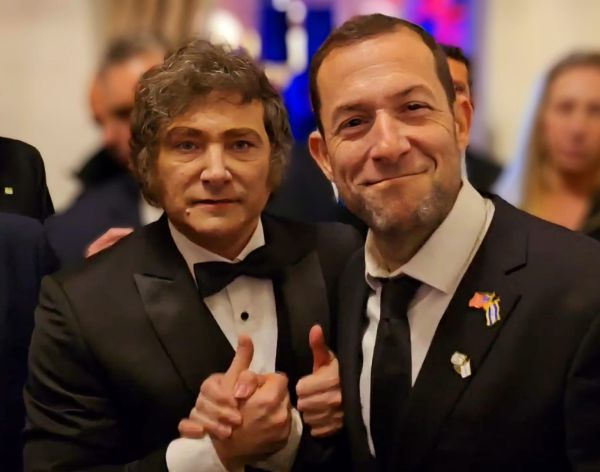 יוסי דגן נפגש עם נשיא ארגנטינה וברך אותו בברכת כהנים