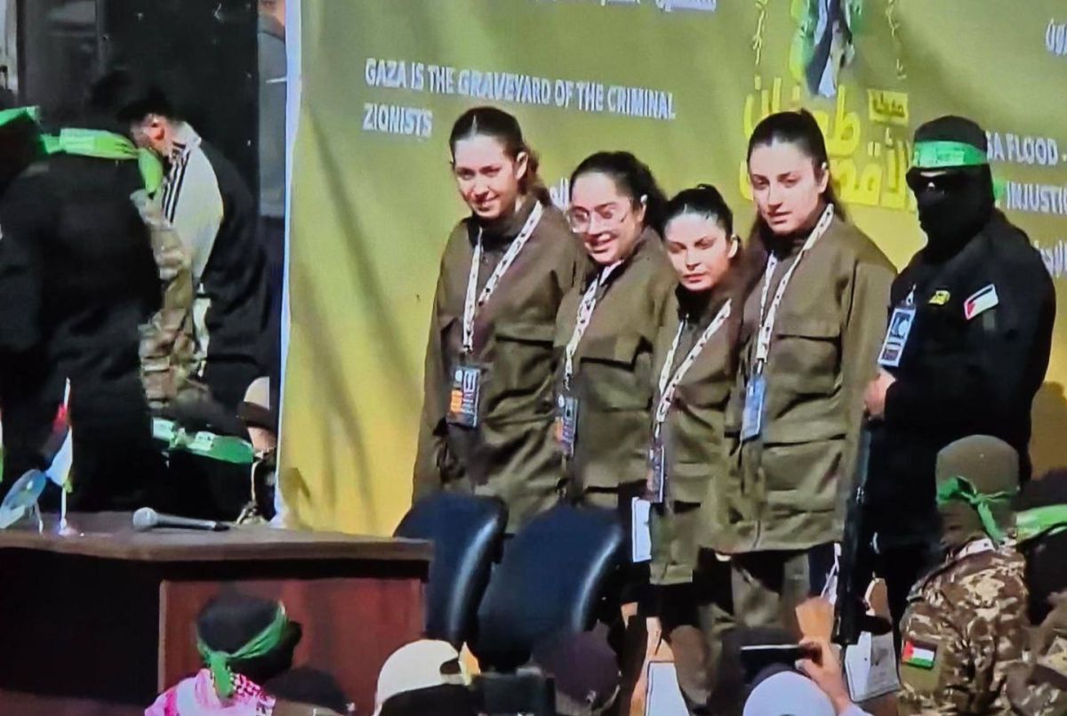 דיווח: 5 התצפיתניות סירבו להשיא משואה