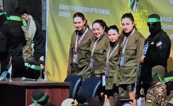 דיווח: אחת החטופות ששוחררו הציעה להישאר בעזה