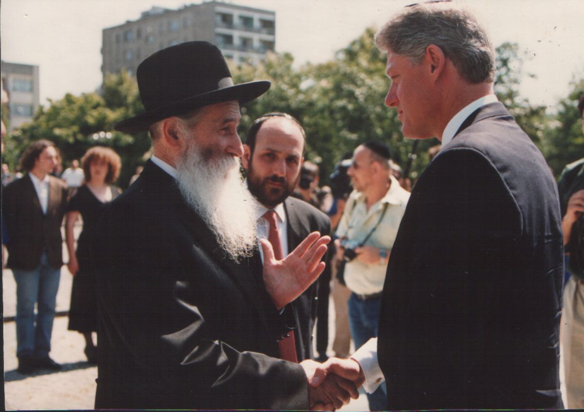 20 שנה אחרי: בחזרה לטקס יום השואה הבינלאומי הראשון