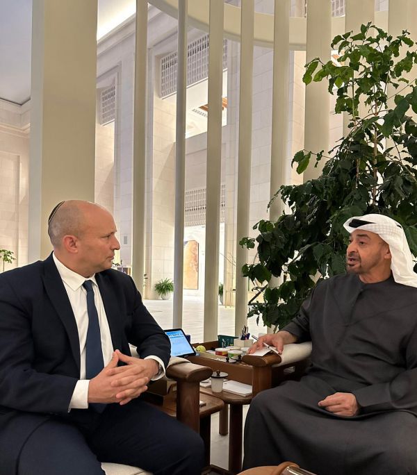 מכין את הקרקע: בנט נפגש עם נשיא איחוד האמירויות