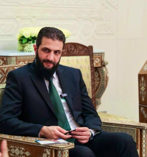 סוריה החדשה: אל ג'ולאני מינה עצמו לנשיא, הורה לפרק מיליציות