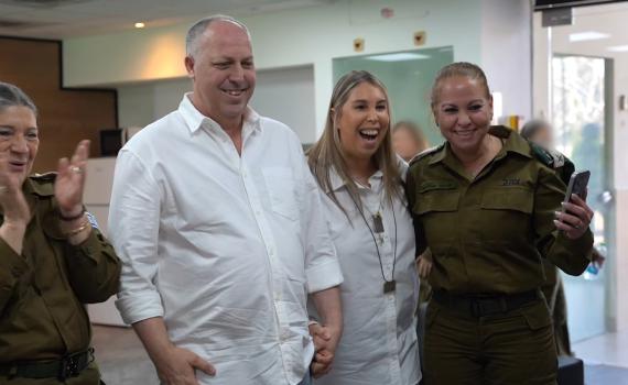 משפחתה של אגם ברגר בתגובה ראשונה אחרי השחרור