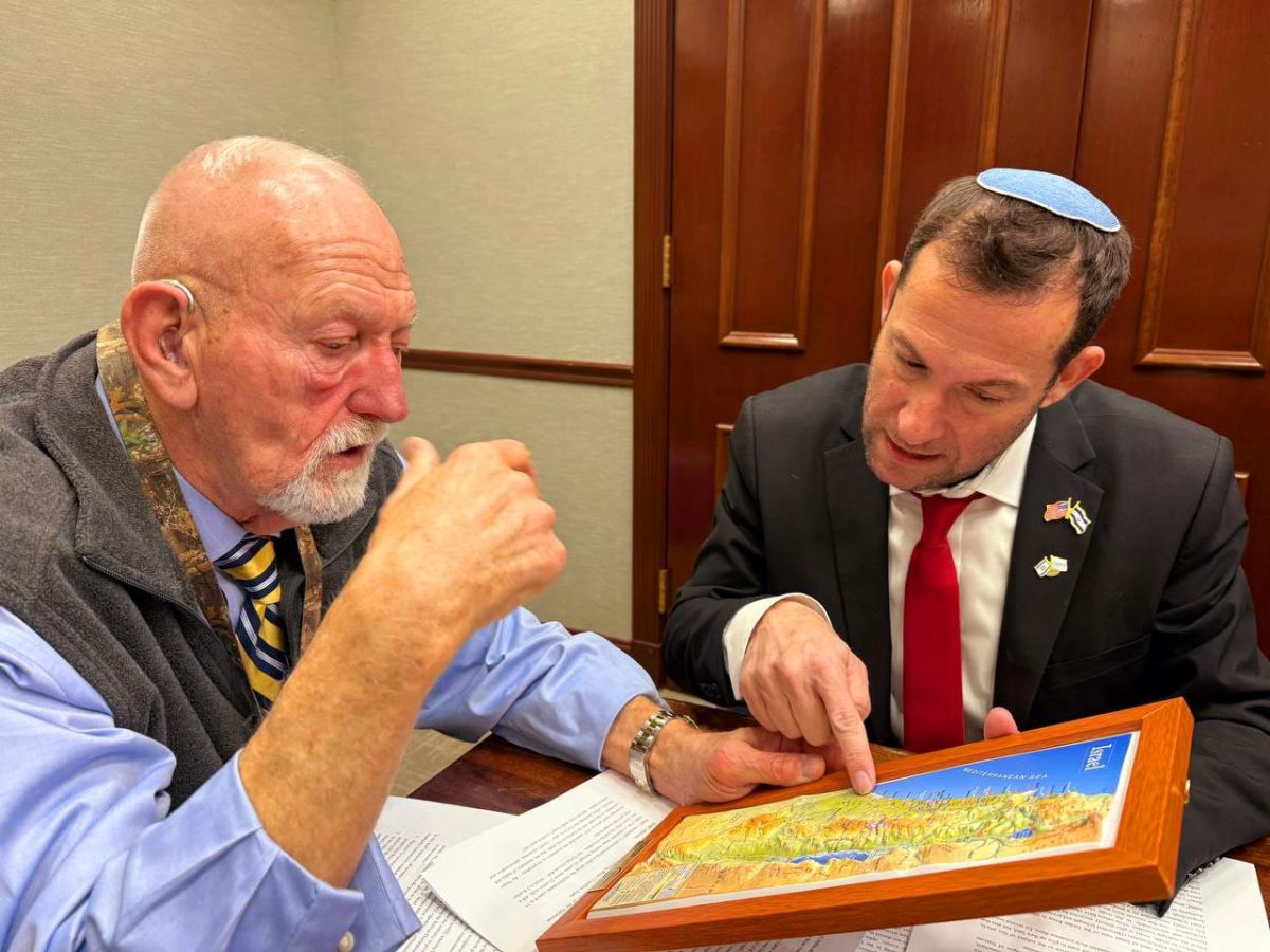 מפקד כוח דלתא מחזק את כיתות הכוננות בשומרון: "מצדיע לכם"