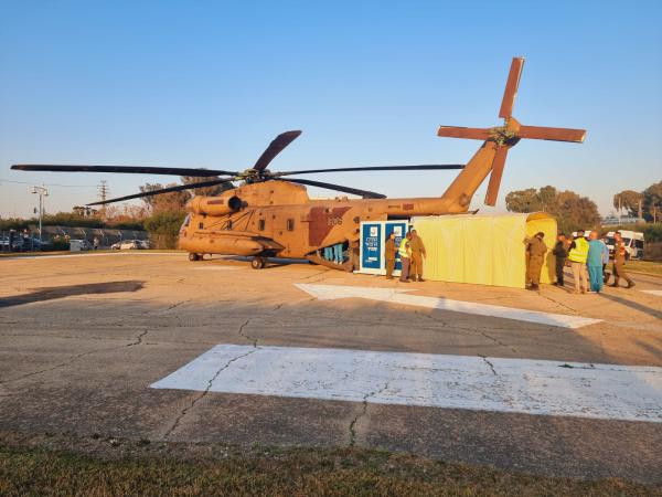 חזרו הביתה: ארבל יהוד, גדי מוזס והתאילנדים הגיעו לבתי החולים
