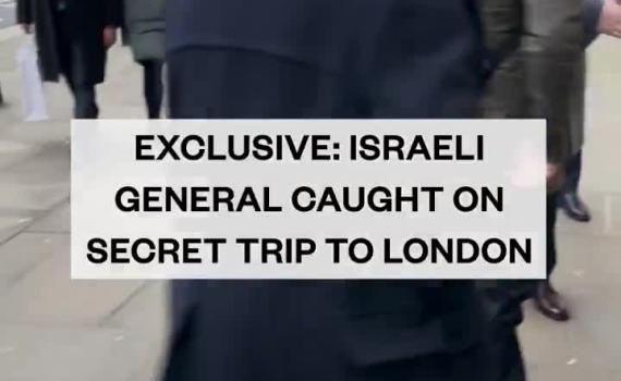 אירוע חריג בלונדון: עיתונאי פרו פלסטיני תקף את האלוף בסיוק