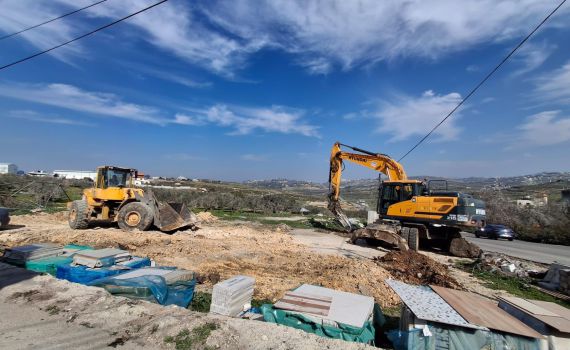 סמוך למקום הפיגוע: ארבעה מבנים לא חוקים נהרסו בפונדוק