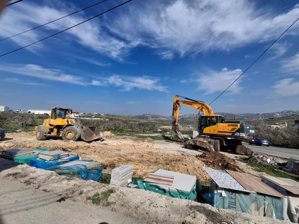 סמוך למקום הפיגוע: ארבעה מבנים לא חוקים נהרסו בפונדוק