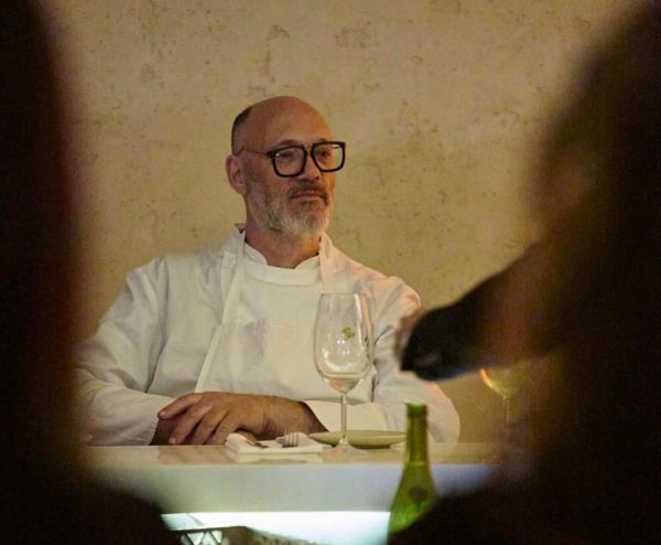 בבית החולים: מושיק רוט מבשל ארוחות שף לחטופות ששוחררו