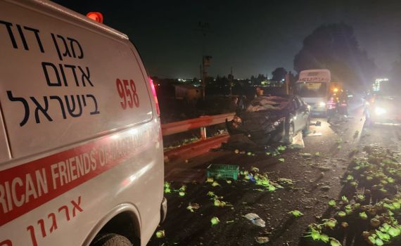 הולכת רגל בת 65 נהרגה מפגיעת רכב סמוך לזכרון יעקב