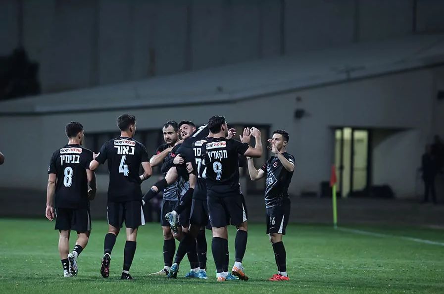 הפועל ת"א במרחק נגיעה ומהפך בפסגה: סיכום מחזור בלאומית
