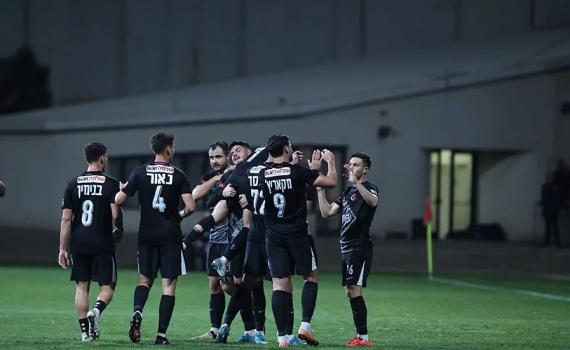 הפועל ת"א במרחק נגיעה ומהפך בפסגה: סיכום מחזור בלאומית