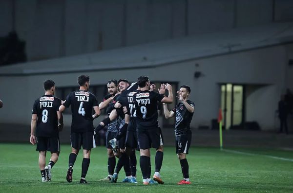 הפועל ת"א במרחק נגיעה ומהפך בפסגה: סיכום מחזור בלאומית